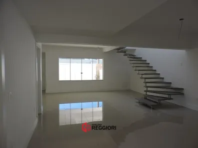 Sobrado com 2 Quartos à venda, 180m² no Praia dos Amores, Balneário Camboriú