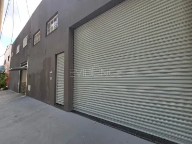 Galpão/Depósito/Armazém para alugar, 200m² no Quinta da Paineira, São Paulo