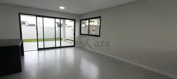 Casa de Condomínio com 3 Quartos à venda, 195m² no Eugênio de Mello, São José dos Campos