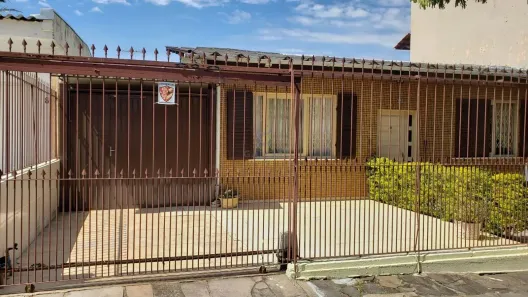 Casa com 3 Quartos à venda, 170m² no Passo das Pedras, Porto Alegre