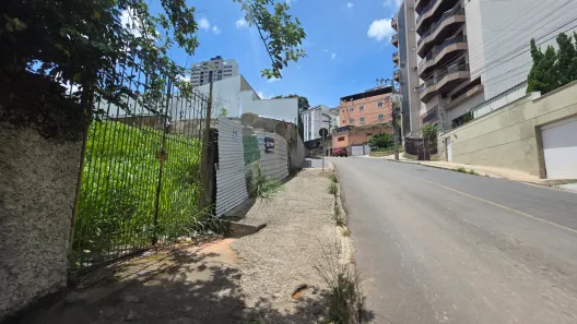 Lote/Terreno à venda, 510m² no Bom Pastor, Juiz de Fora