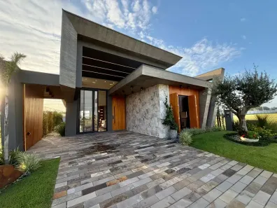 Casa de Condomínio com 4 Quartos à venda, 213m² no XANGRI-LÁ, Xangri-lá