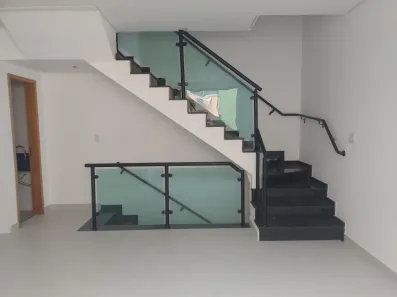 Casa de Condomínio com 2 Quartos à venda, 97m² no Marapé, Santos