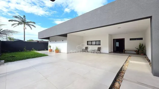 Casa com 5 Quartos à venda, 254m² no Brejatuba, Guaratuba