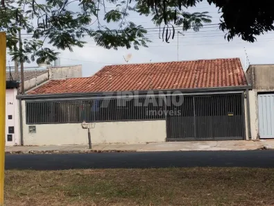 Casa com 3 Quartos à venda, 194m² no Jardim Pinheiros (Vila Xavier), Araraquara