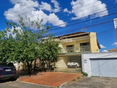 Sobrado com 4 Quartos à venda, 411m² no Jardim América, Goiânia
