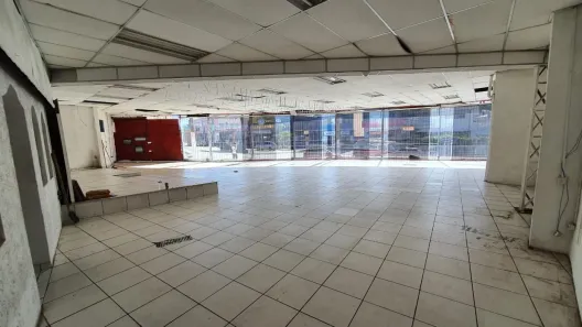 Ponto Comercial para alugar, 300m² no Imirim, São Paulo