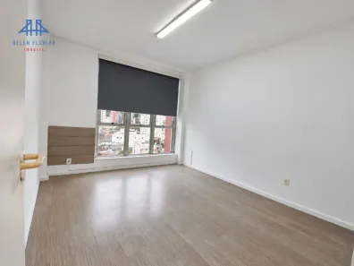 Apartamento com 1 Quarto para alugar, 39m² no Centro, Florianópolis