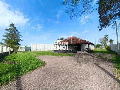 Ponto Comercial com 2 Quartos para alugar, 200m² no Camobi, Santa Maria