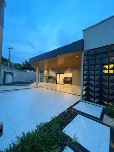 Casa com 4 Quartos à venda, 197m² no Jardim Presidente, Goiânia