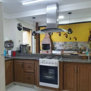Casa com 3 Quartos à venda, 200m² no Monte Castelo, São José dos Campos