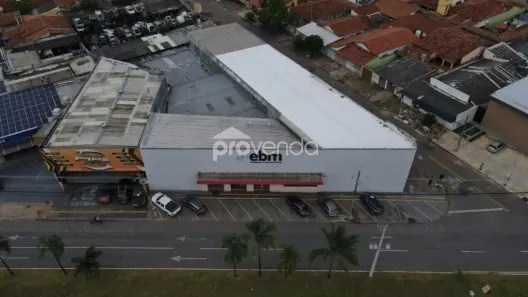 Prédio Comercial para alugar, 1500m² no Jardim Europa, Goiânia