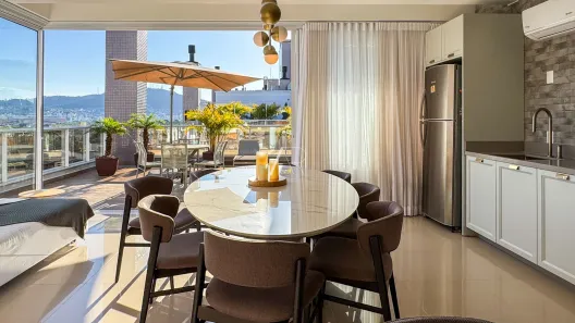 Cobertura com 3 Quartos à venda, 222m² no Itacorubi, Florianópolis
