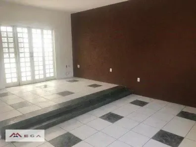 Casa com 3 Quartos à venda, 210m² no Vila Progresso, Campinas