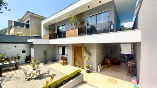 Casa de Condomínio com 4 Quartos à venda, 250m² no Jacarepaguá, Rio de Janeiro