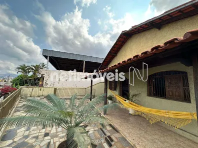 Casa com 4 Quartos à venda, 202m² no Nova Gameleira, Belo Horizonte