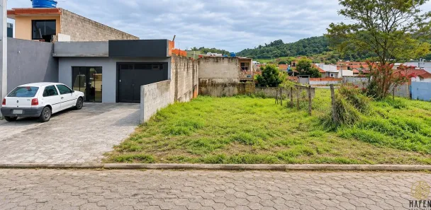 Lote/Terreno à venda, 140m² no Centro, Ilhota