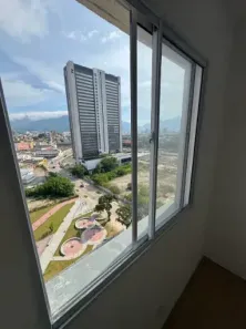 Apartamento com 2 Quartos para alugar, 44m² no Santo Cristo, Rio de Janeiro