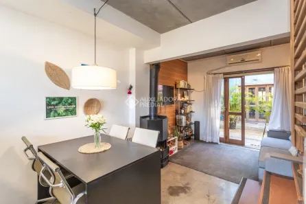 Apartamento com 2 Quartos à venda, 56m² no Jardim do Salso, Porto Alegre