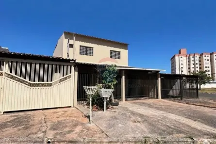Sobrado com 5 Quartos à venda, 216m² no Samambaia Sul, Brasília