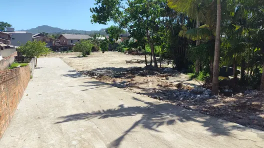 Lote/Terreno à venda, 260m² no Vargem do Bom Jesus, Florianópolis