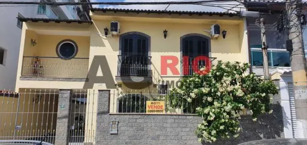 Casa de Condomínio com 3 Quartos à venda, 255m² no Vila Valqueire, Rio de Janeiro