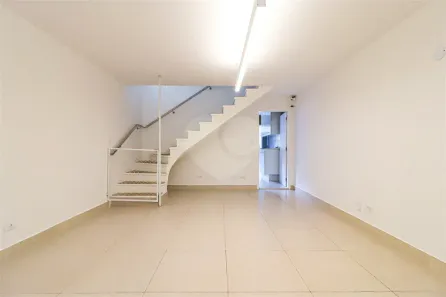 Casa com 2 Quartos à venda, 110m² no Sumaré, São Paulo