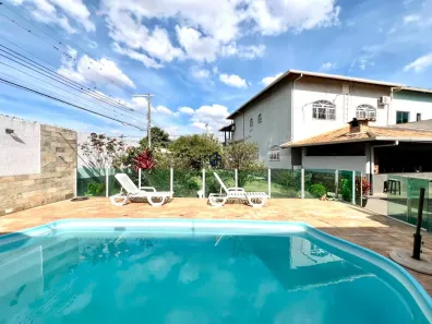 Casa com 3 Quartos à venda, 272m² no Bandeirantes (Pampulha), Belo Horizonte