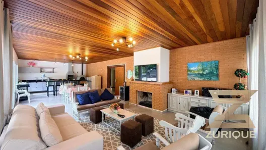 Casa com 3 Quartos para alugar, 280m² no Rec Feliz, Campos do Jordão