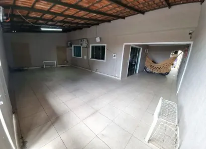 Casa com 3 Quartos à venda, 135m² no Ceilândia Sul, Brasília