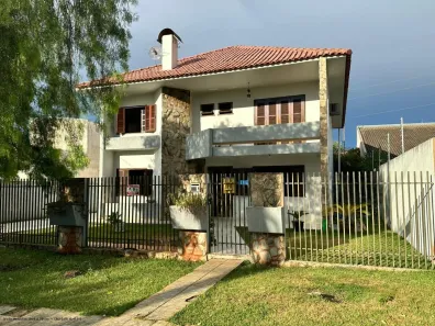 Sobrado com 5 Quartos à venda, 315m² no Jardim São Pedro, Campo Mourão