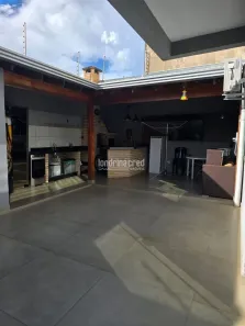 Casa com 3 Quartos à venda, 190m² no Loteamento Chamonix, Londrina