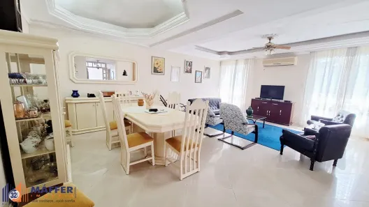 Casa com 4 Quartos à venda, 200m² no Teresópolis, Porto Alegre