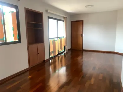 Apartamento com 3 Quartos para alugar, 112m² no Centro, São Carlos