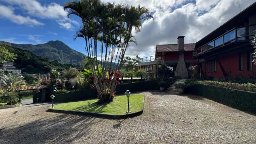 Casa com 6 Quartos à venda, 540m² no Cônego, Nova Friburgo