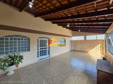 Casa com 3 Quartos à venda, 130m² no Vila Espírito Santo, Divinópolis