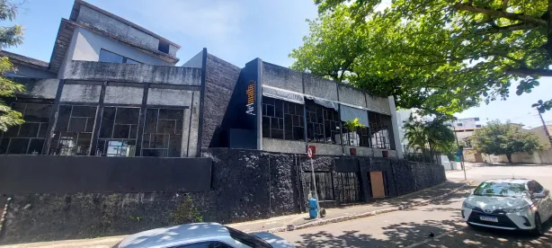 Imóvel Comercial com 3 Quartos à venda, 1000m² no Rio Vermelho, Salvador