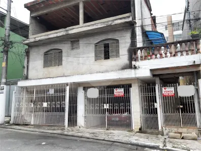 Sobrado com 8 Quartos à venda, 220m² no Vila Souza, São Paulo