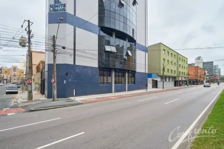 Ponto Comercial para alugar, 137m² no Centro, Curitiba