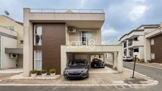 Casa de Condomínio com 3 Quartos à venda, 272m² no Campo Comprido, Curitiba