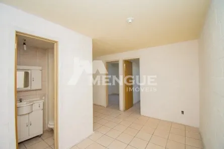 Apartamento com 2 Quartos à venda, 37m² no Rubem Berta, Porto Alegre