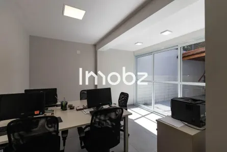 Casa com 3 Quartos à venda, 185m² no Água Branca, São Paulo