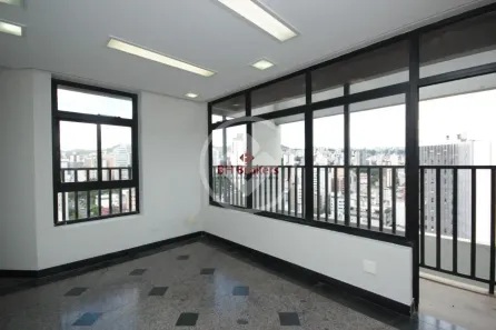 Sala Comercial à venda, 79m² no Lourdes, Belo Horizonte