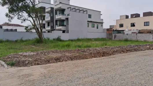 Lote/Terreno à venda, 603m² no Itacolomi, Balneário Piçarras