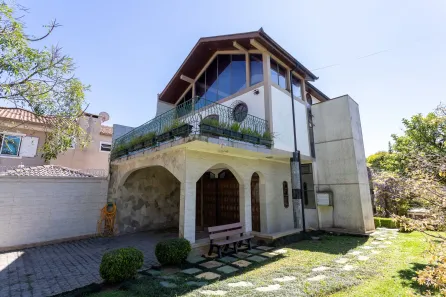 Casa com 3 Quartos à venda, 222m² no Barreirinha, Curitiba
