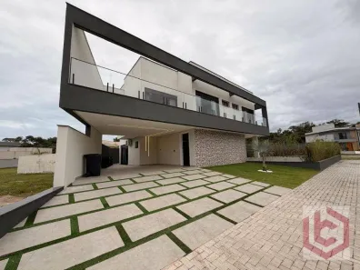 Casa com 6 Quartos à venda, 291m² no Jd São Francisco, Peruíbe