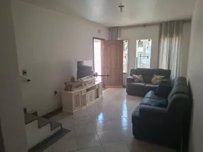Sobrado com 3 Quartos à venda, 176m² no Vila Invernada, São Paulo