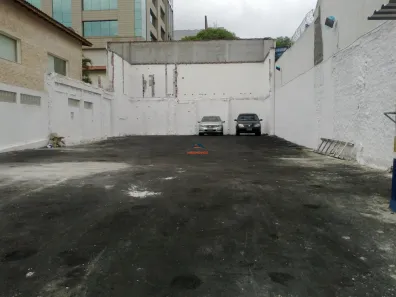 Lote/Terreno à venda, 330m² no Jardim Paulista, São Paulo