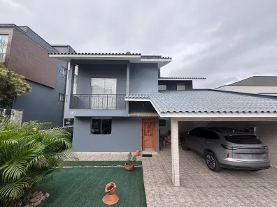 Casa com 3 Quartos à venda, 218m² no Pedra Branca, Palhoça