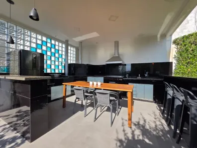 Casa de Condomínio com 3 Quartos à venda, 250m² no Jardim da Glória, Cotia
